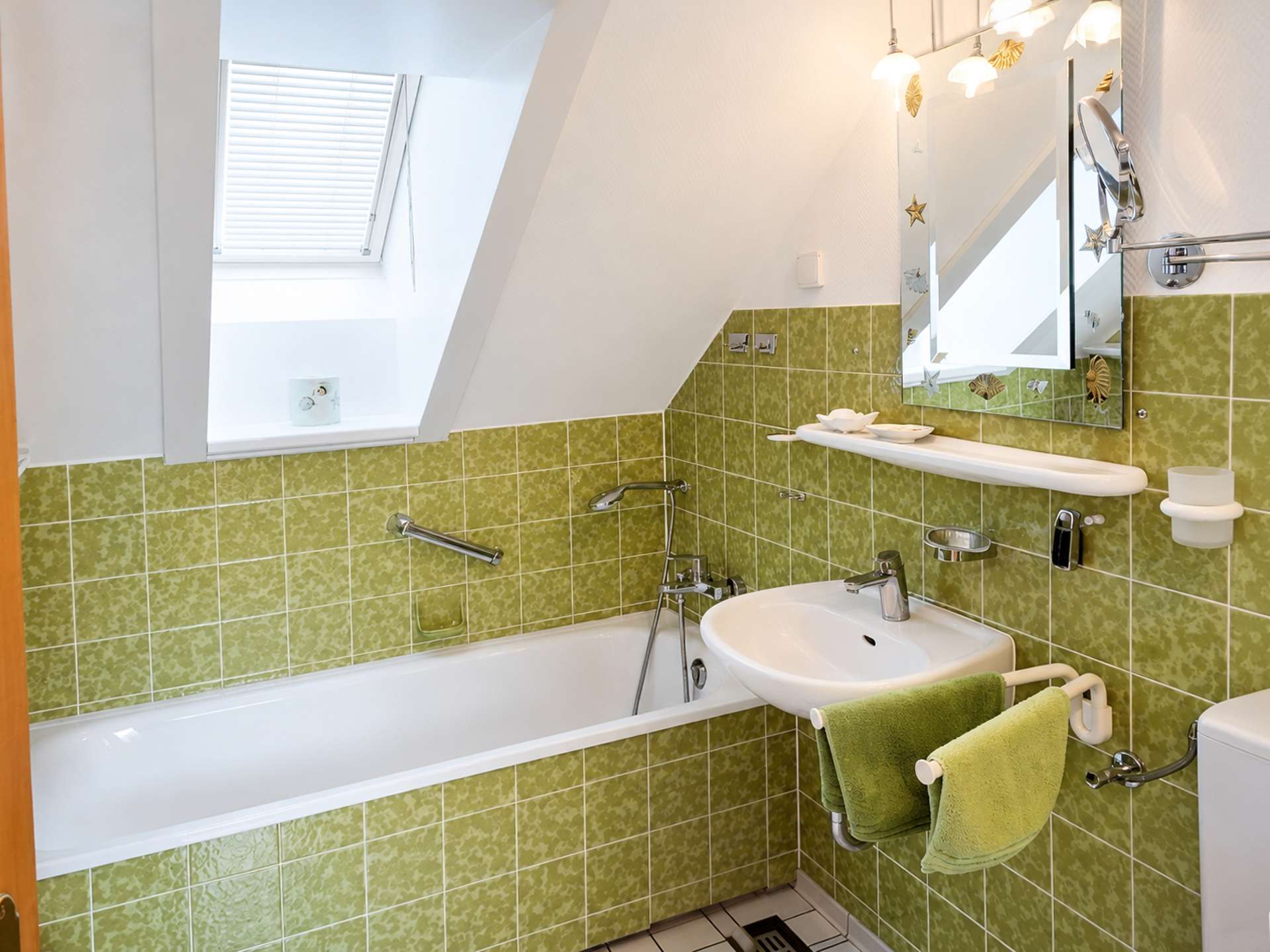 Badezimmer im Obergeschoss